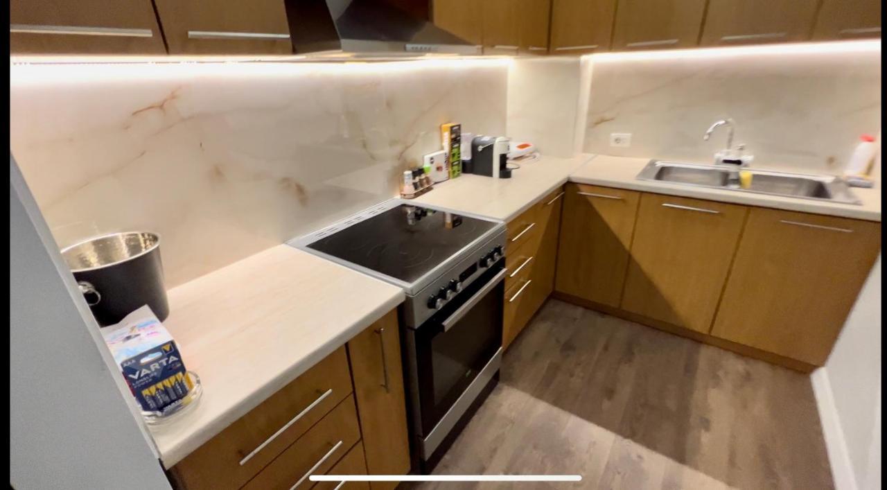 Luxury Apartaments 티라나 외부 사진
